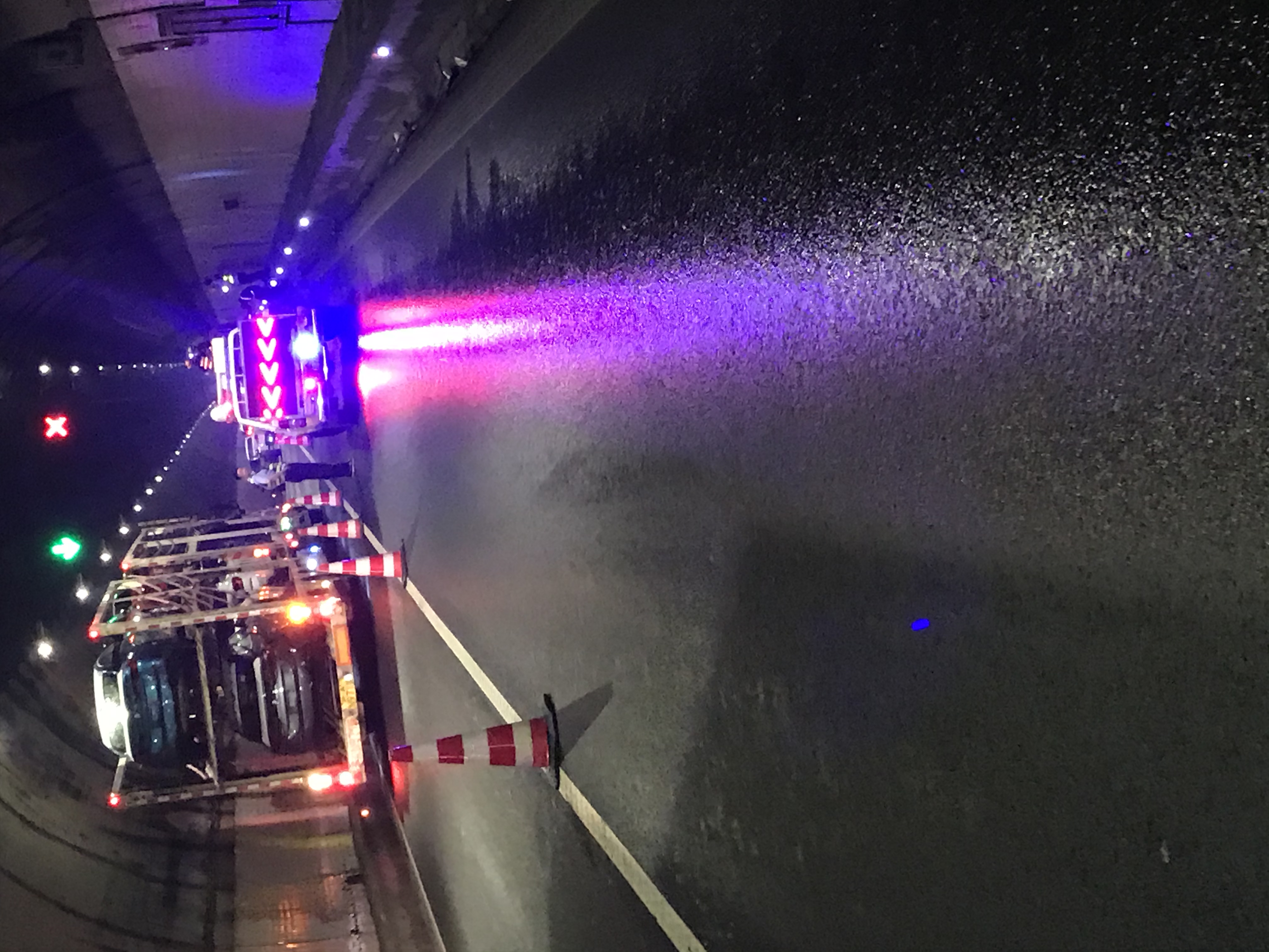 1626683635612385.jpg 被刮電纜施工童志敏攝2.jpg