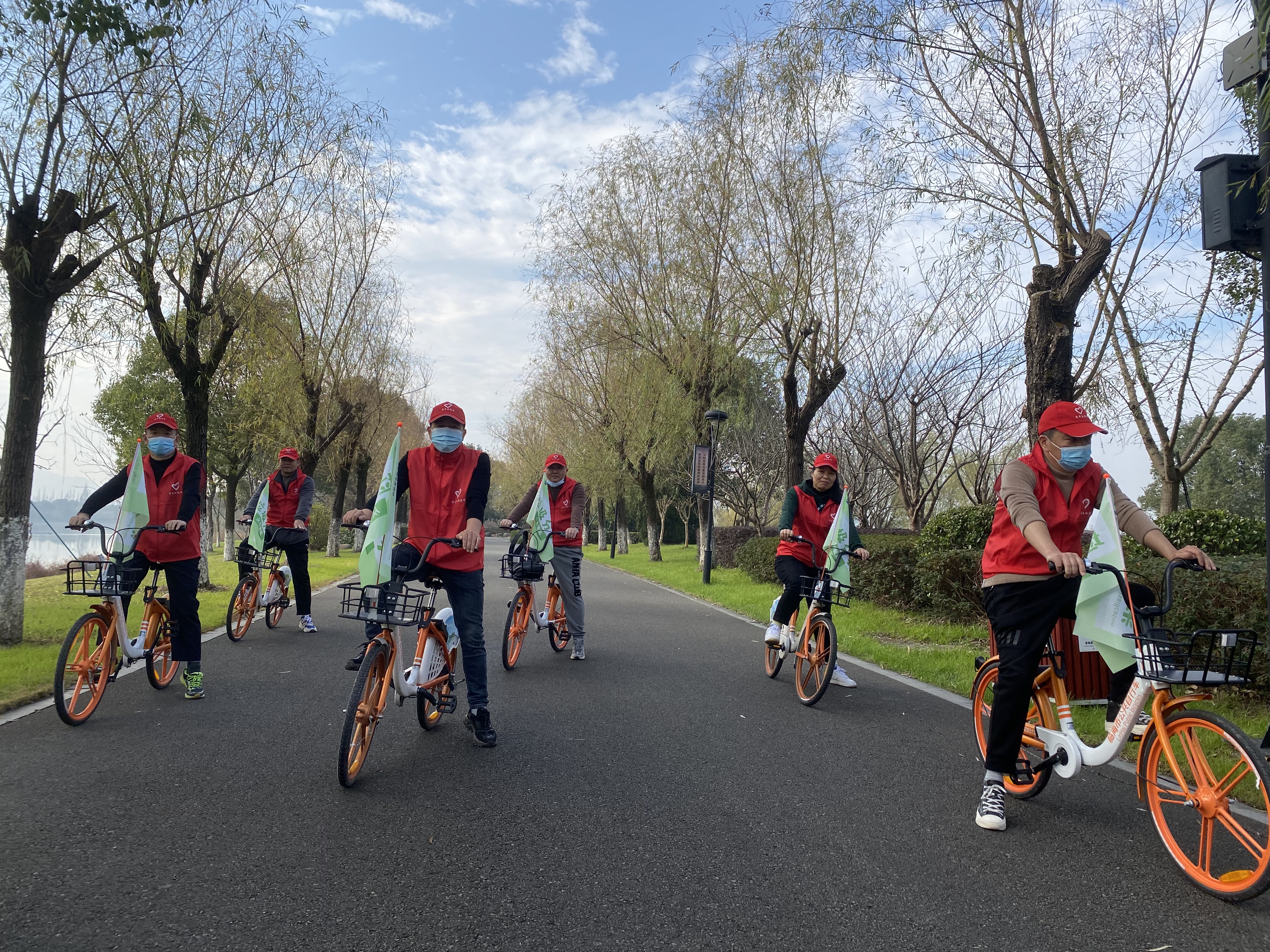 1640825641463004.jpg 靈湖現(xiàn)場林玲攝1.jpg